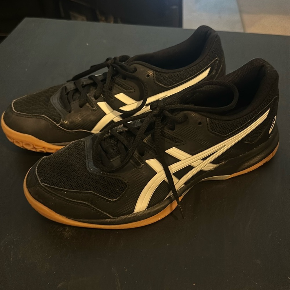 ASIC volleyball shoes